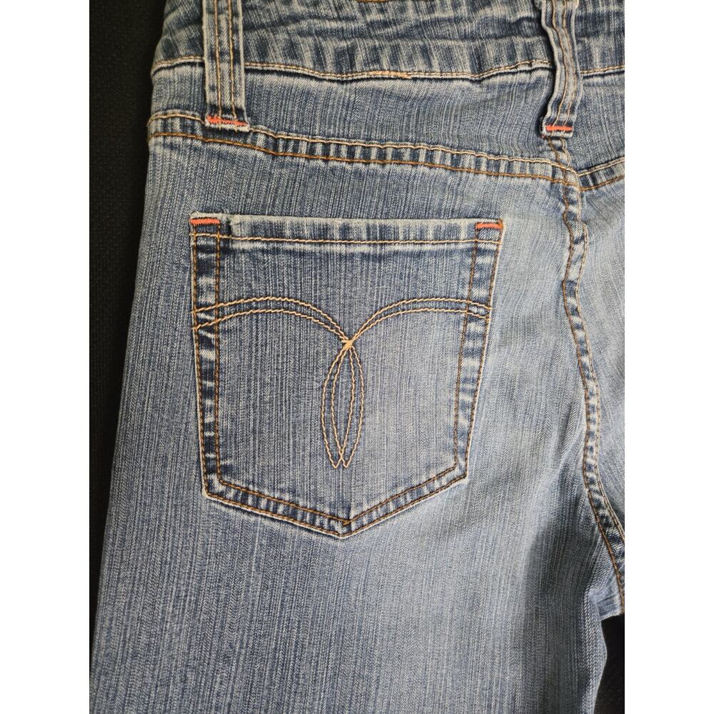 PARIS BLUES Women's Light Wash Denim Jeans Straight Leg Rise Cropped SZ 7, 28x21 - Picture 9 of 16